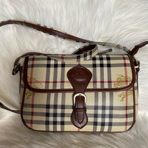 Vintage Burberry sling bag